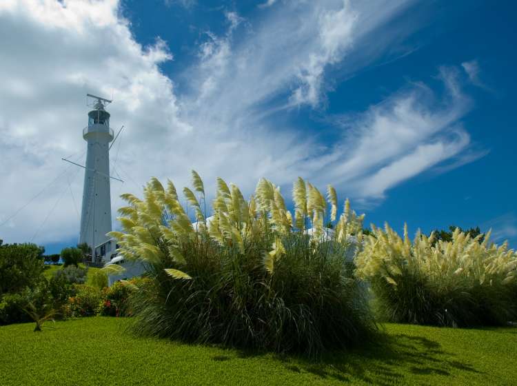 Picture of Giibs Hill lighthouse in Bermuda