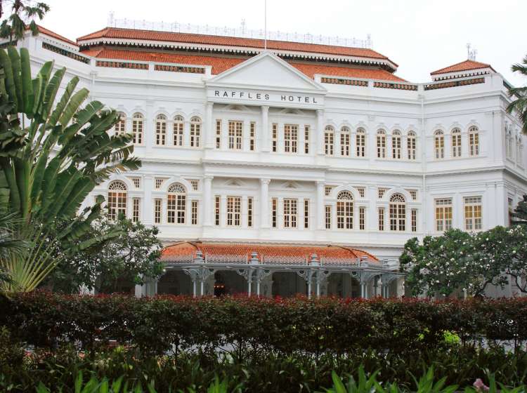 Raffles Hotel in Singapore; Shutterstock ID 187726406; Invoice Number: -