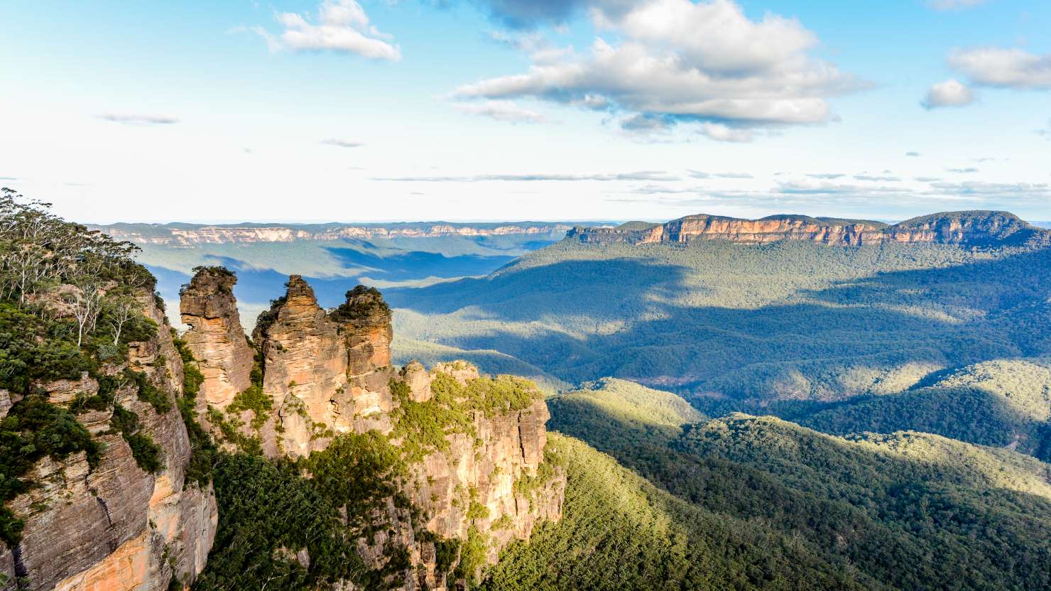 The Three Sisters, near Katoomba in the Blue Mountains, Australia.